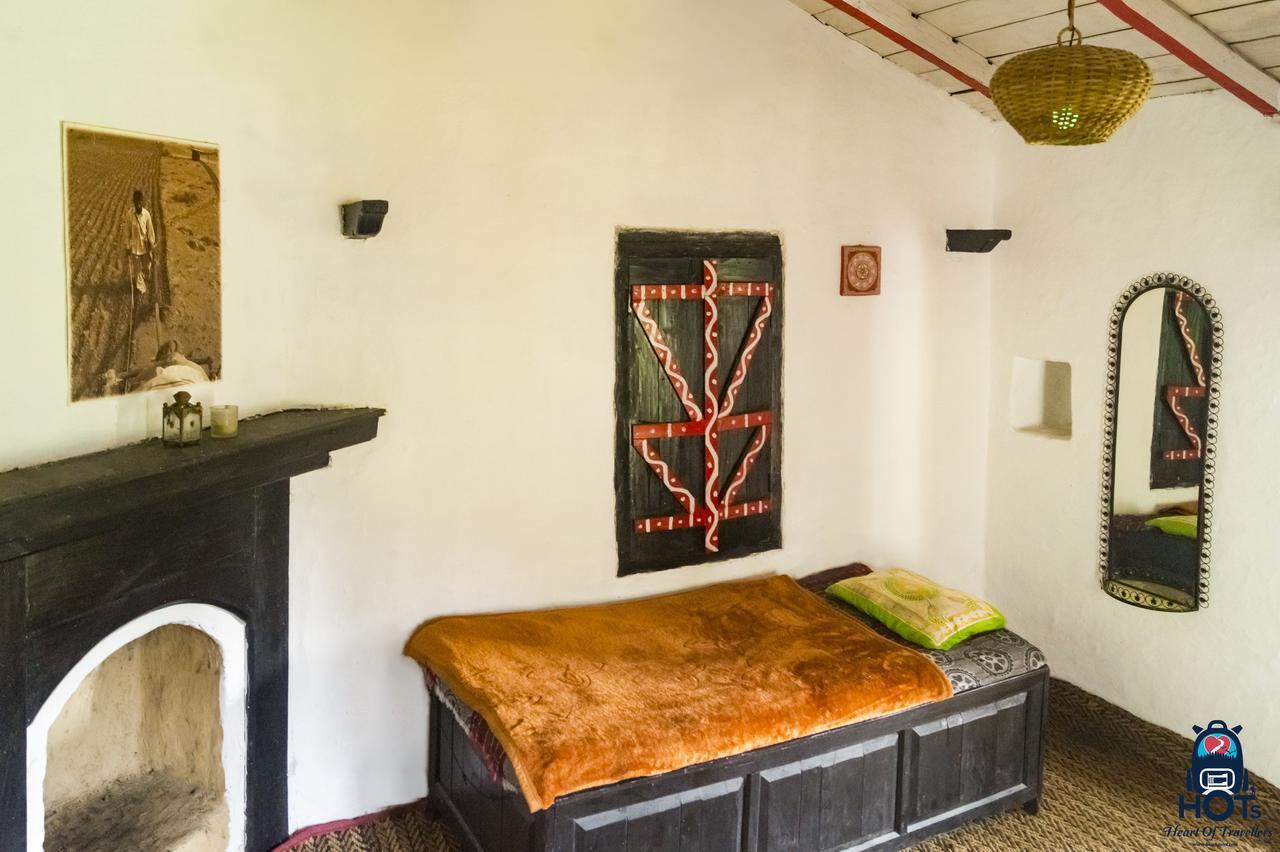 Hots Nainital Hostel Patwa Dunga Exterior photo