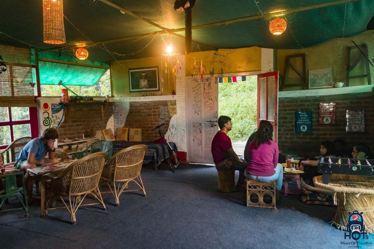 Hots Nainital Hostel Patwa Dunga Exterior photo